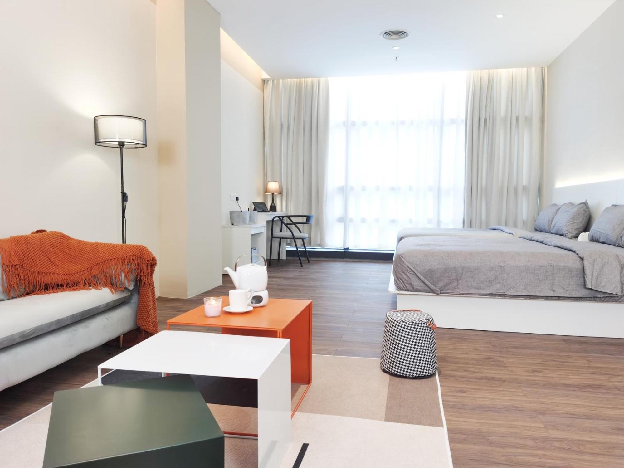 The Sandstone - Bangsar Trade Centre Apartment